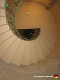 berlin-germany-siegessäule-stairs