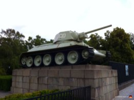 berlin-germany-tiergarten-tank
