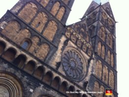 25-cathedral-St-Petri-Dom-Bremen-germany
