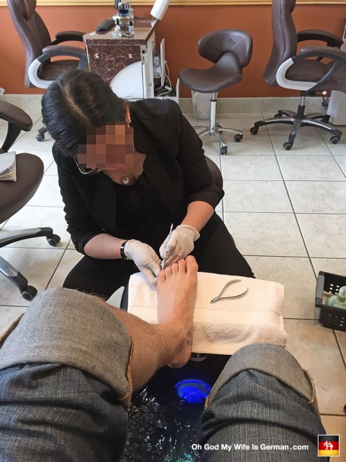 My wife dragged me to a pedicure in Vancouver, Washington. Now, I have a lot of flaws, but I gotta say, I have REALLY nice feet for a dude. Am I wrong?