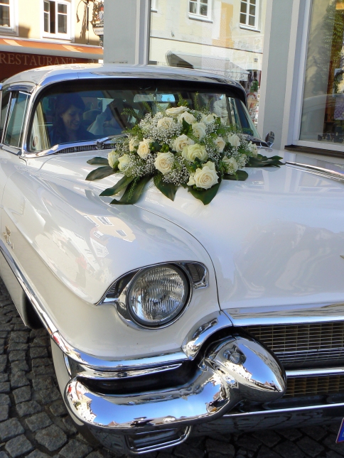 german-wedding-car-cadillac